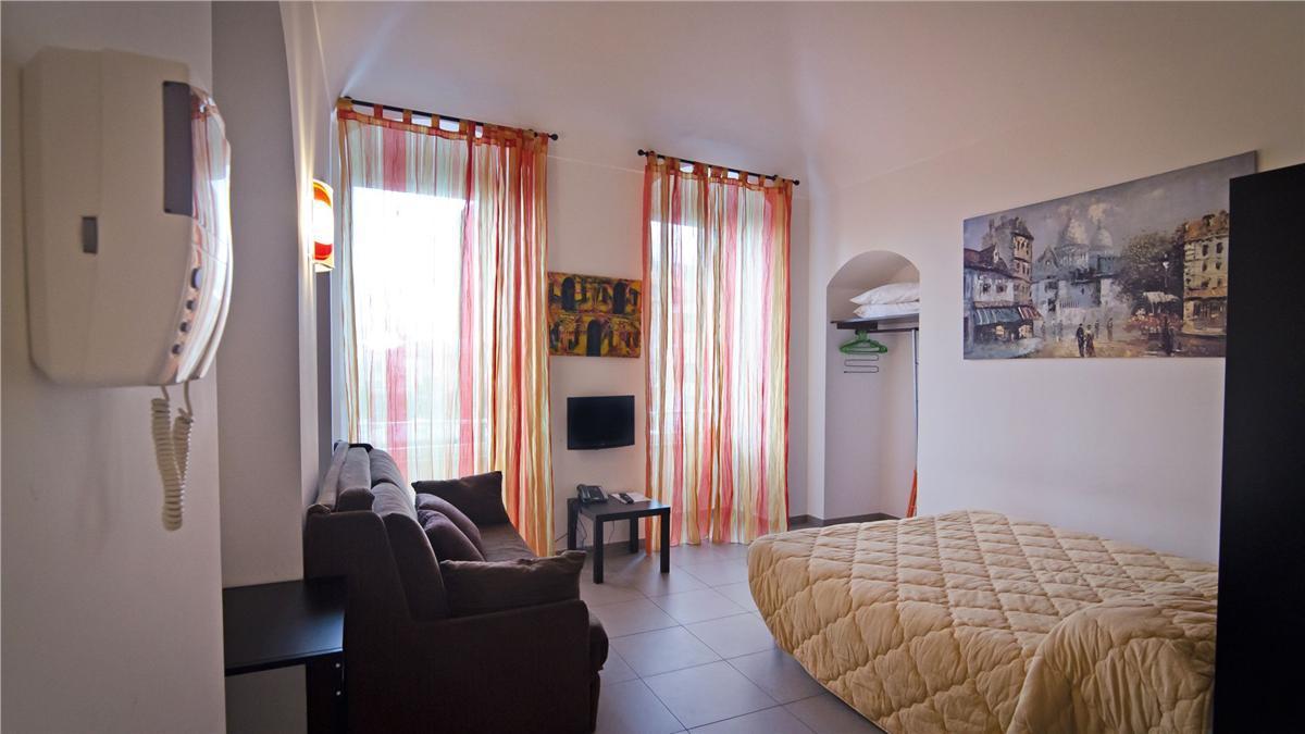 Londrino Sanremo Hotel Eksteriør billede